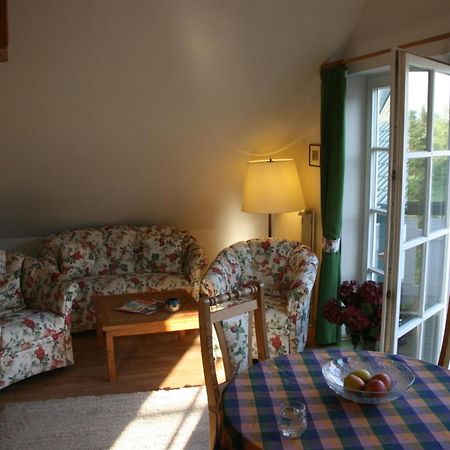 Ferienhaus Schiffchen "An Deck" Prerow Exterior photo